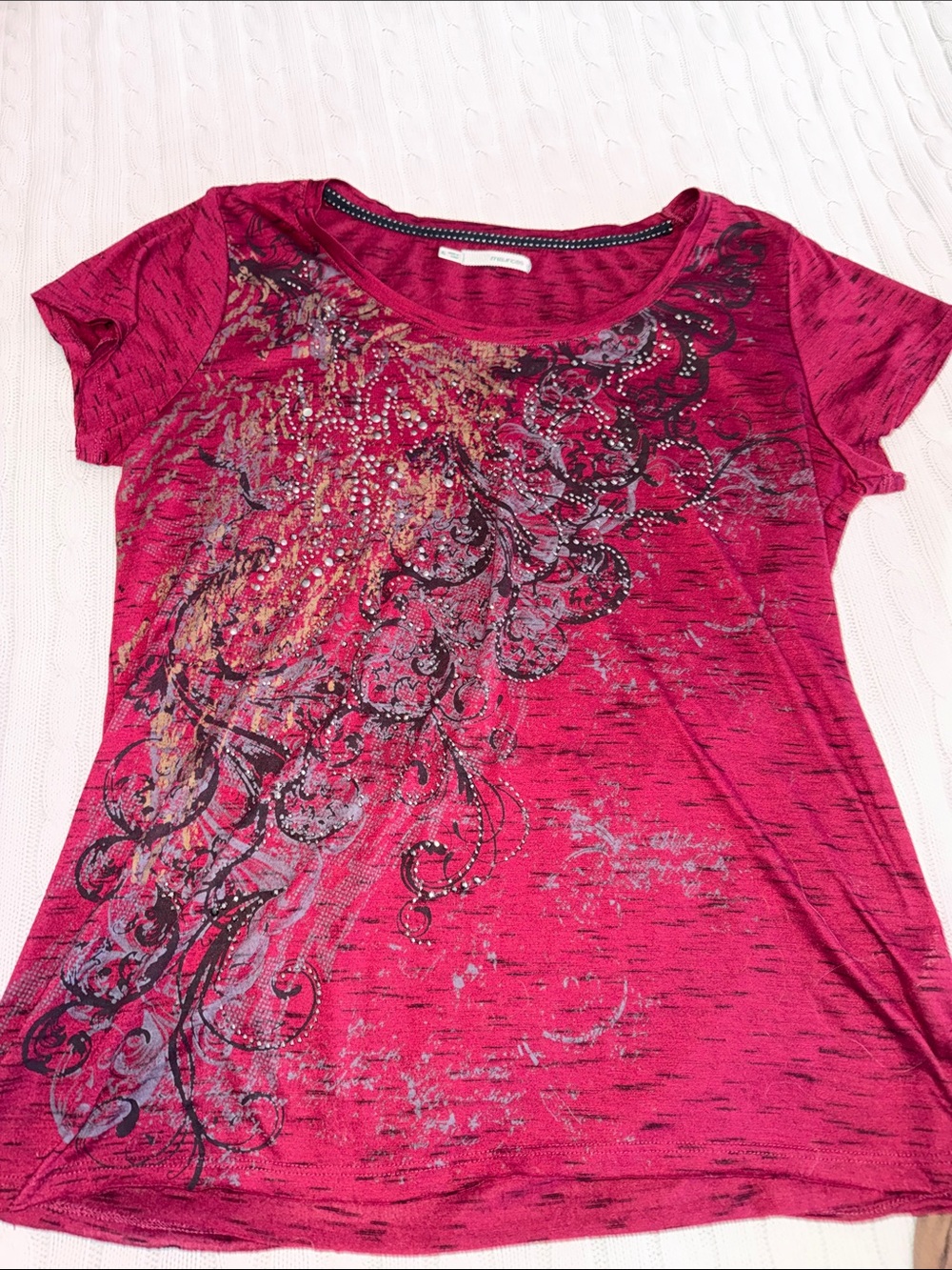 Maurices Fuchsia Short Sleeve Scoop Neck Top with Metallic Accent